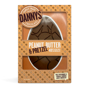 Peanut Butter & Pretzel Mighty Milk Chocolate Flat Easter Egg Bar 140g - DANNY'S CHOCOLATES